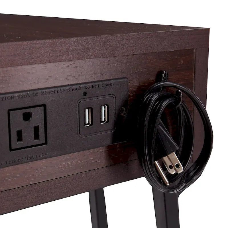 Table d'appoint Liatris de SEI Furniture avec prises électriques et ports USB