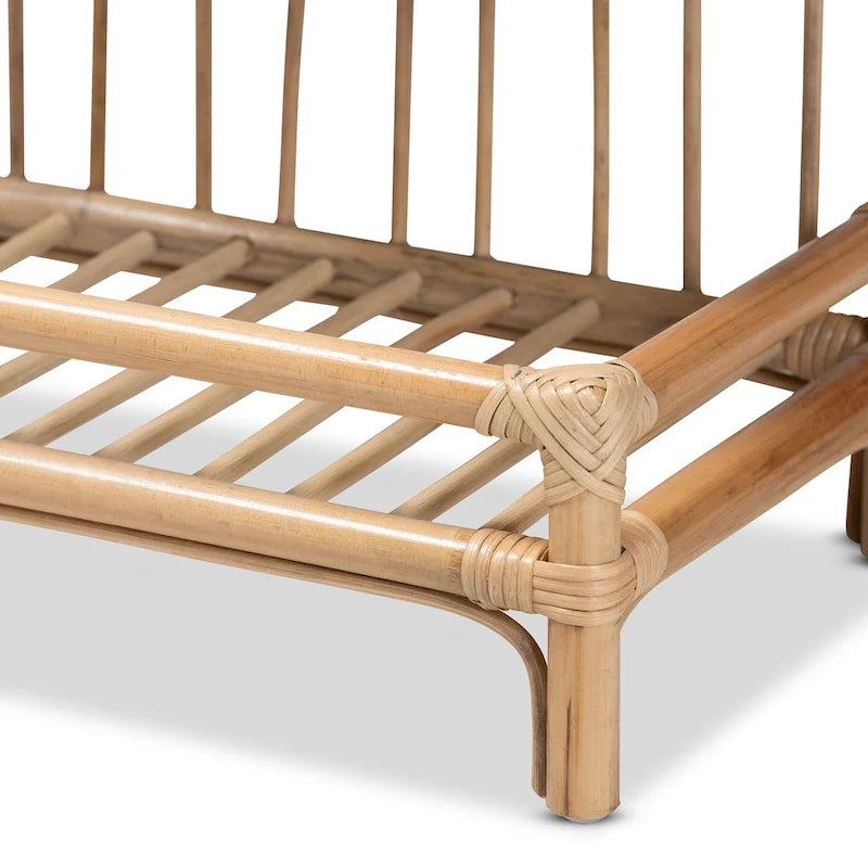 Étagère de présentation à 2 niveaux en rotin finition marron naturel Liora Bohemian