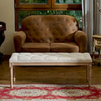 Banc vintage français extra long tapissé avec cadre en bois sculpté